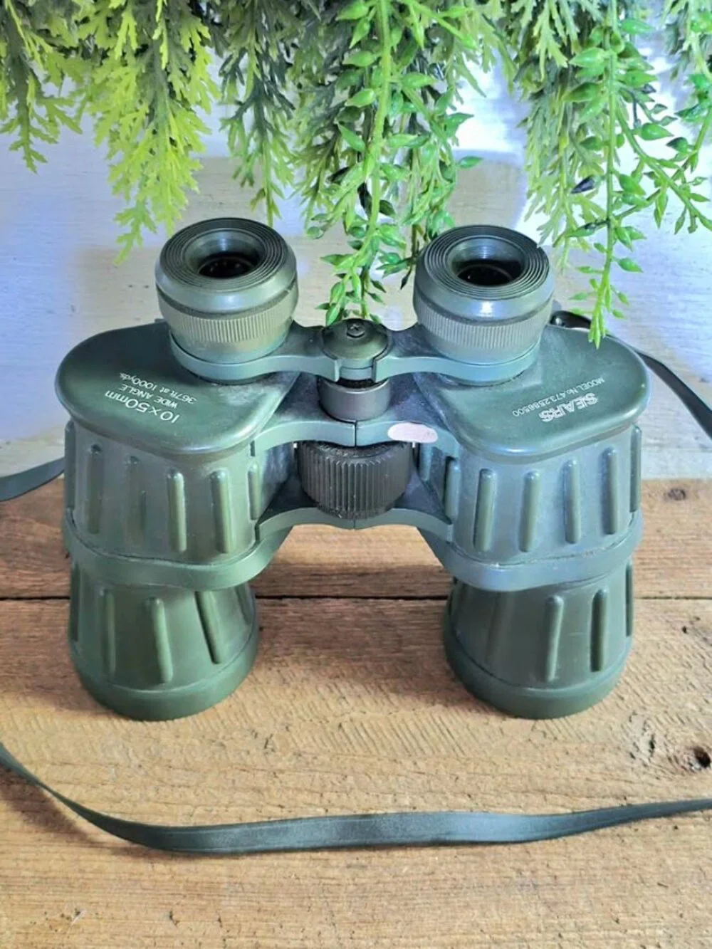 Vintage Sears Green 473.2586500 10x5mm Wide Angle 367ft at 1000yrds Binoculars
